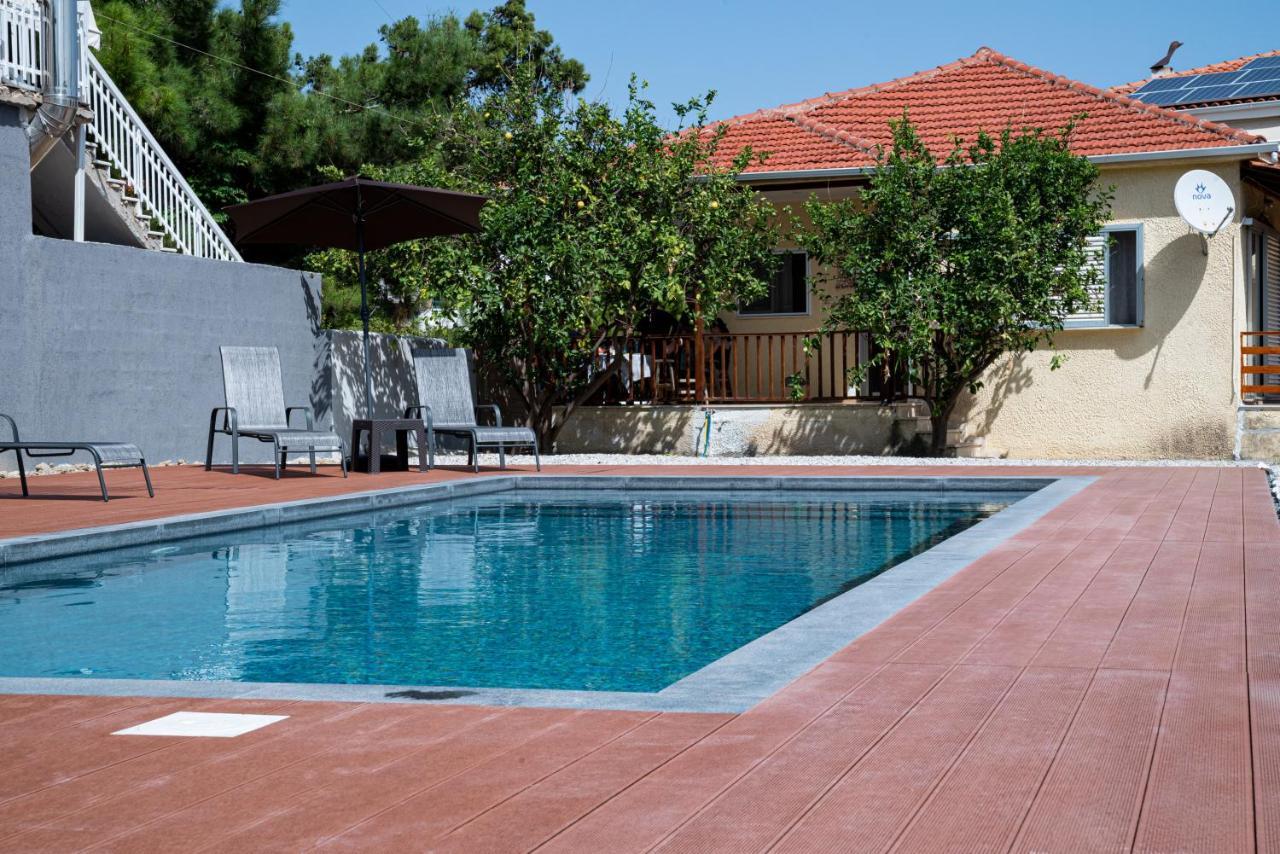 Holiday home Elegant House By The Sea With Pool
